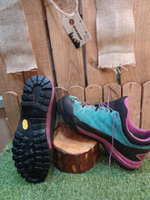 Cargar imagen en el visor de la galería, MULAZ VIBRAM ▷ La Mejor Suela para Alpinismo 2025