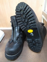 Cargar imagen en el visor de la galería, JANKUAT VIBRAM