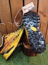 Cargar imagen en el visor de la galería, VIBRAM ZEGAMA ▷ La Mejor Suela para Trailrunning 2025